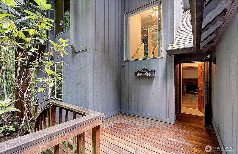 3rd image of 20301 NE 225th Avenue