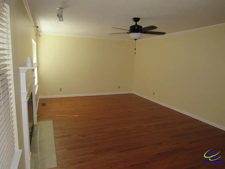100 Sunchase Ct — Photo 5