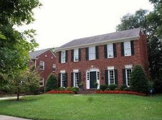 2522 Meadow Rd, Seneca Gardens, KY 40205