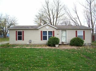 404 N Washington St, Colfax, IN 46035
