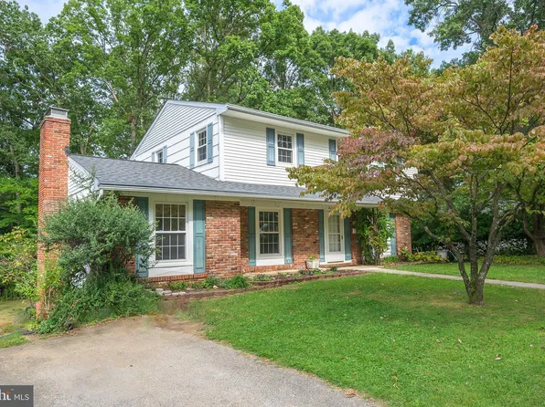 421 Fernwood Dr, Severna Park, MD 21146