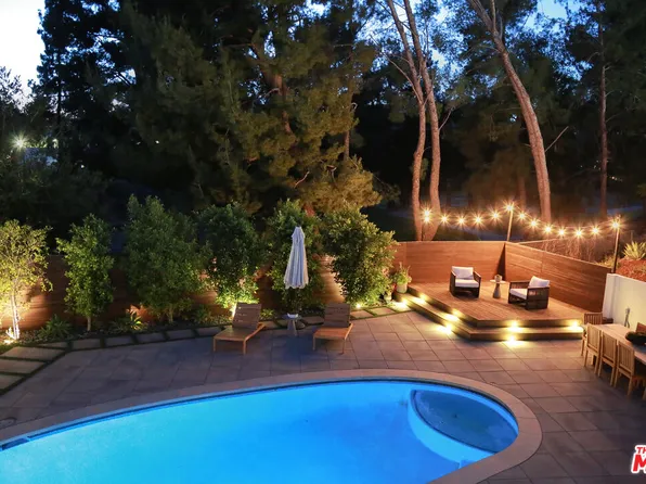11801 Susan Dr, Granada Hills, CA 91344