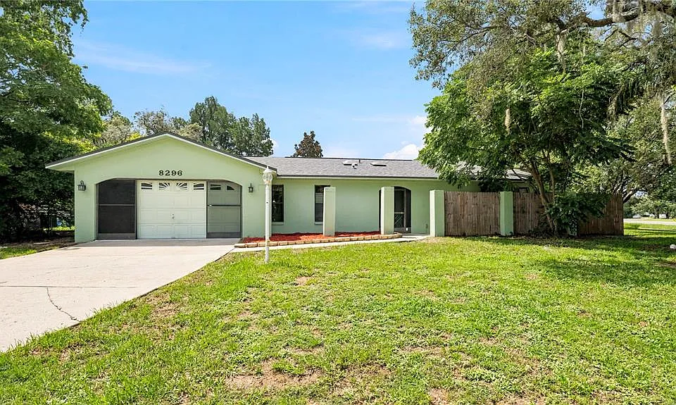 8296 Gallup Rd