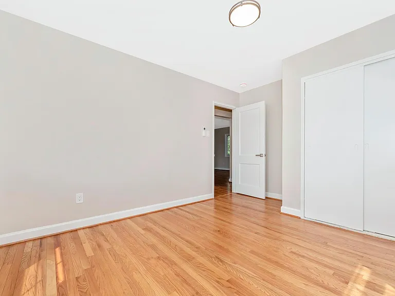 Parkview — Photo 26