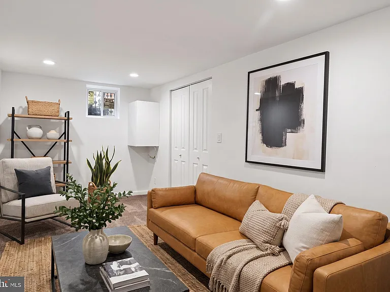 2238 Oakford St — Photo 25