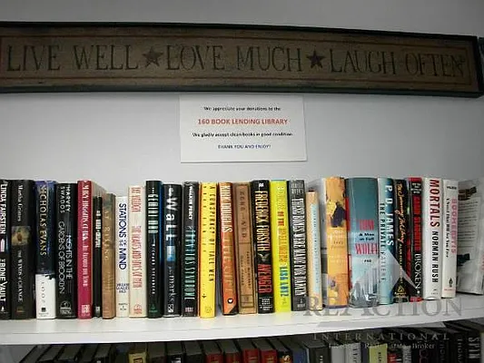 Sold by Reaction | media 11