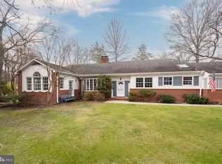 9232 Forest Haven Dr, Alexandria, VA 22309