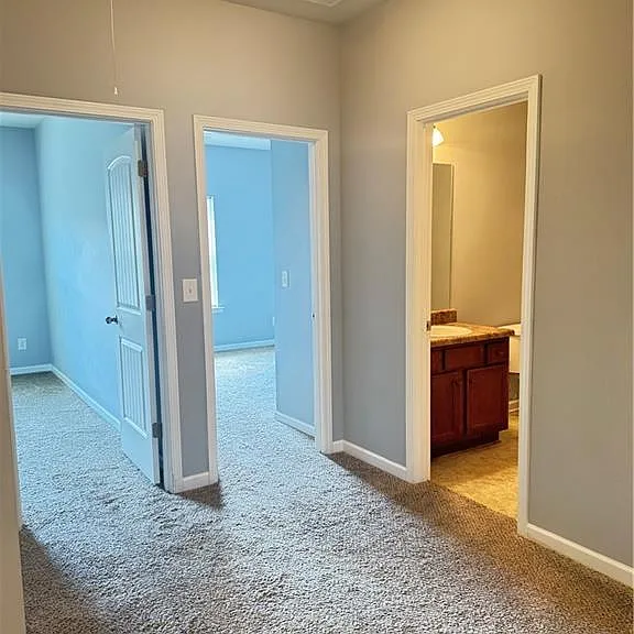 183 Spring Way Sq — Photo 13