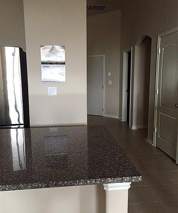 3rd image of 546 Vista Gardens Dr