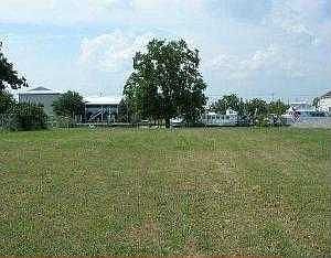 1st image of 11 Livingston Pkwy