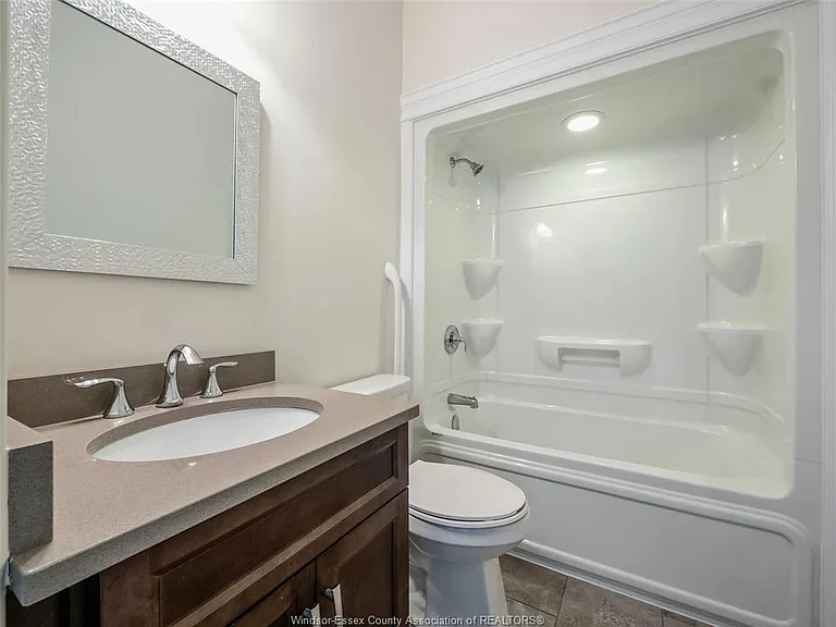 1397 Cypress Ave — Photo 6