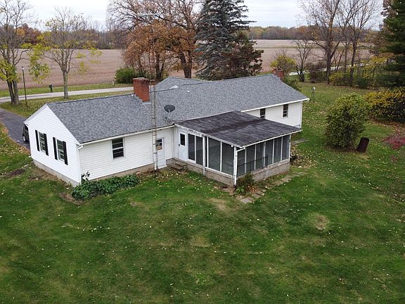 2nd image of 3285 Township Road 129