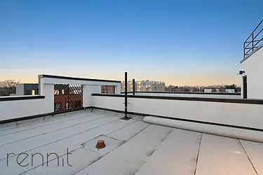 Rented by Rennit Inc.