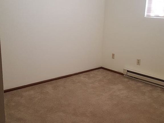 5th image of 13428 E 20th Ave APT 8