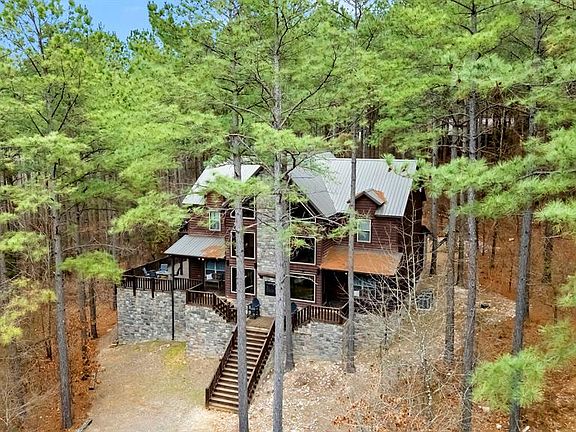 4th image of 58 Mayflower Cir
