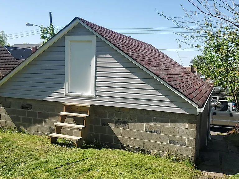 539 Forest Ave — Photo 18