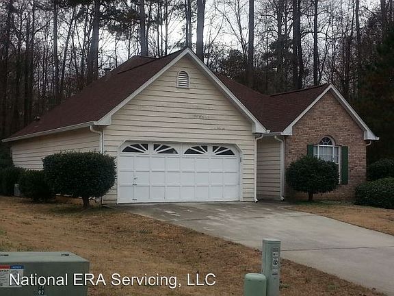 3rd image of 446 Grove Hill Dr