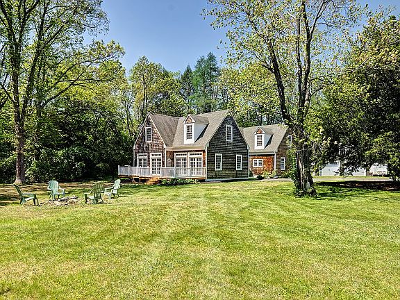 4th image of 9 Dogwood Ln