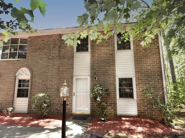 30 Morgan Dr, Haverhill, MA 01832