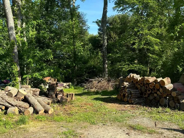 15 Sunday Dr, Charlestown, MD 21914