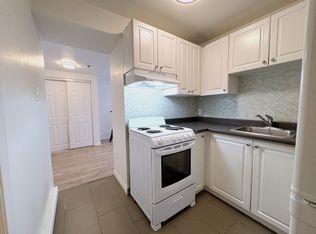 181 Gerrard St E, Toronto, ON M5A2E5
