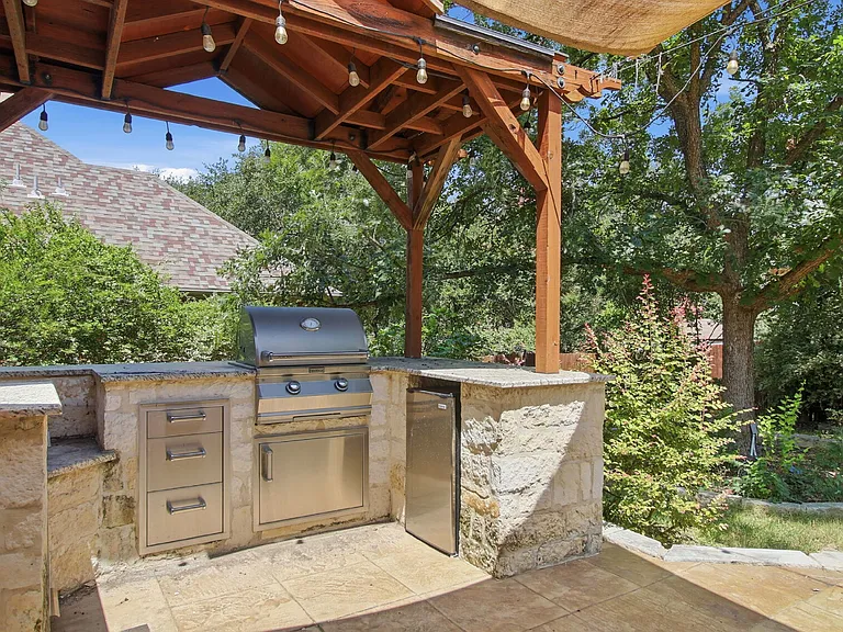8603 Solano Dr — Photo 36