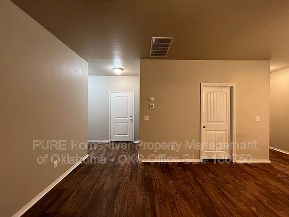 3rd image of 4712 River Mesa Dr