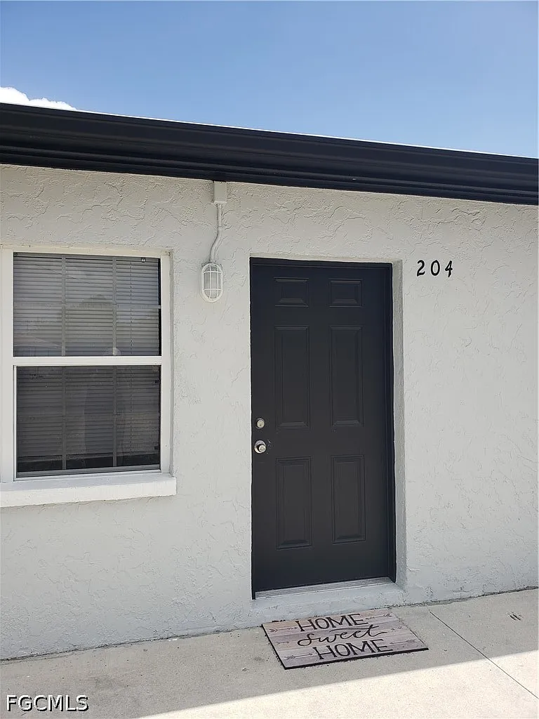 1 bed, 1.0 bath, 612 sqft, $1,000 — Photo 3