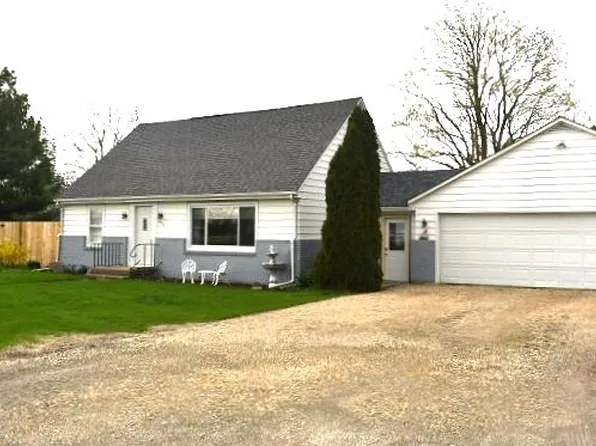 603 Bourbon St, Rock Falls, IL 61071