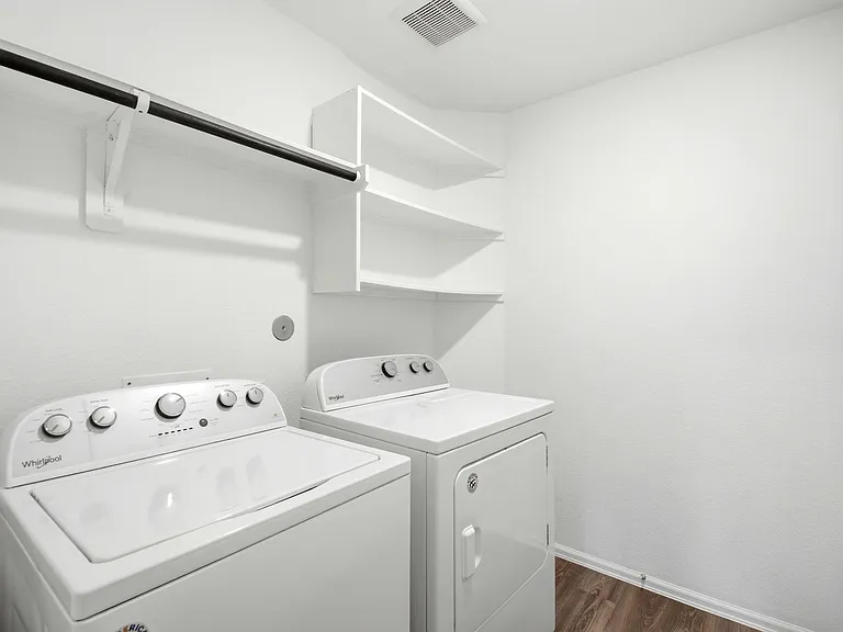 9327 Clearwater Bluff Ln — Photo 15