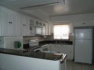 4th image of 743 Dromedary Dr