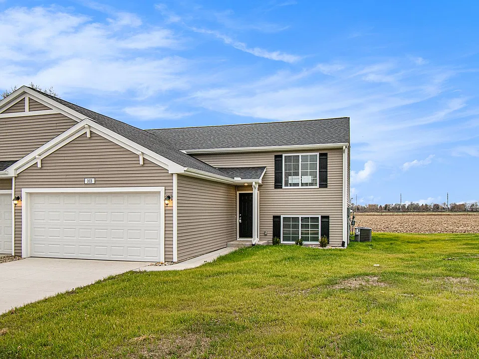 5443 E Karen Ct