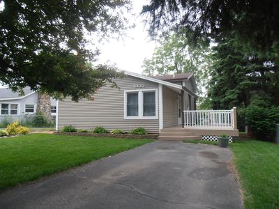 3823 Mapleleaf Rd, Waterford, MI, 48328