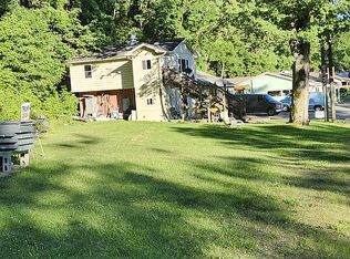 197 Fort Spring Pike, Ronceverte, WV 24970