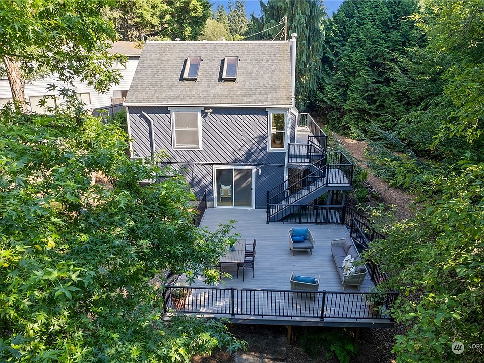 1st image of 3606 NE 189th Place