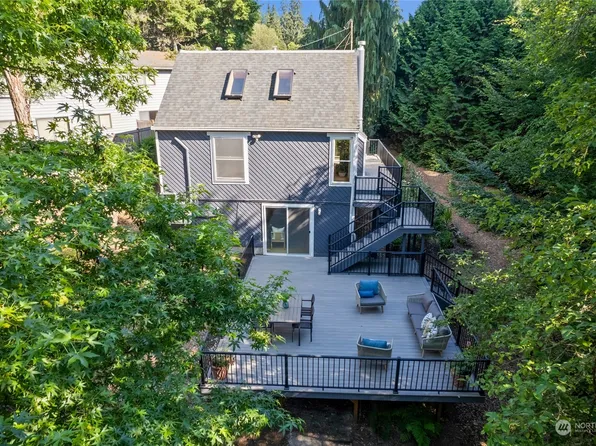 3606 NE 189th Place, Lake Forest Park, WA 98155