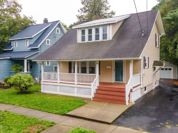 28 Garfield Street, Glens Falls, NY 12801