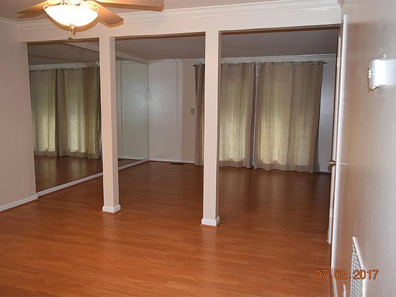 3rd image of 800 Vestavia Villa Ct