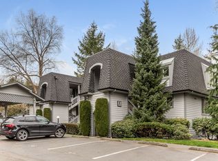 9824 NE 142nd Pl APT D201, Kirkland, WA 98034