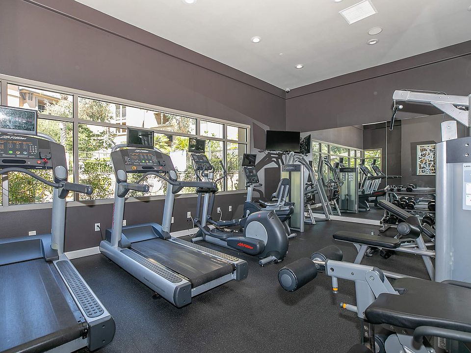 La Verne Village Luxury Apartment Homes Apartment Rentals La Verne