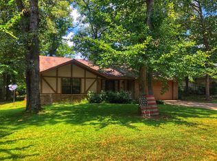 231 Oak Lawn St, Huntsville, TX 77340