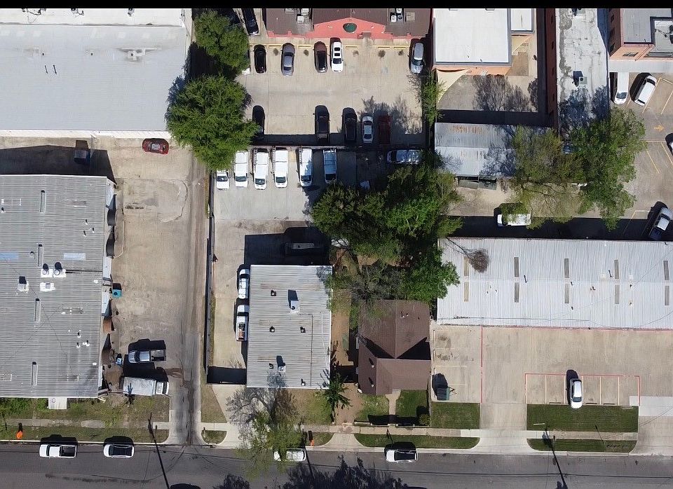 1st image of 4205 E Side Ave