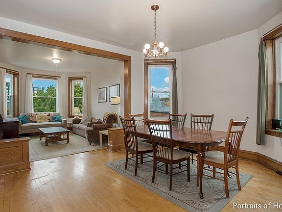 2nd image of 2341 W Cortez St #3