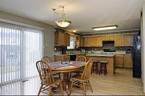 5th image of 2618 Oasis Dr