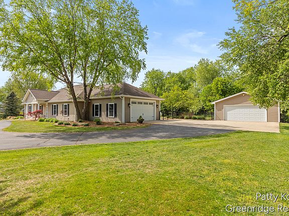 4th image of 4454 Foxmoor Ct