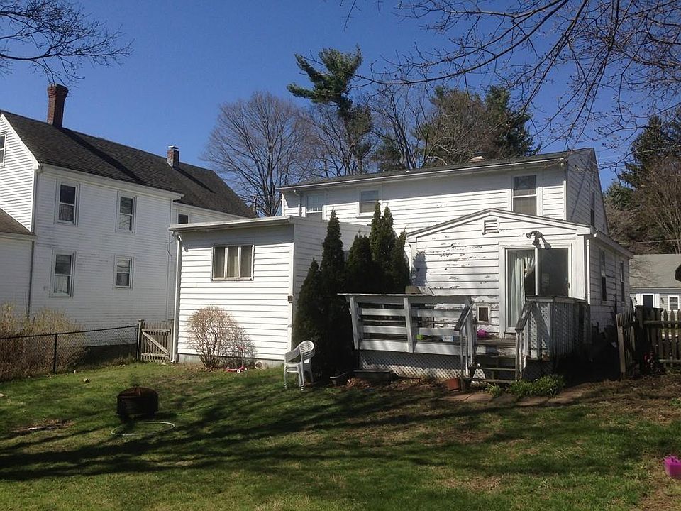 2nd image of 130 Church St
