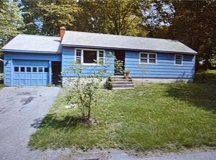 39 Juniper Drive Ext, Ashaway, RI 02804