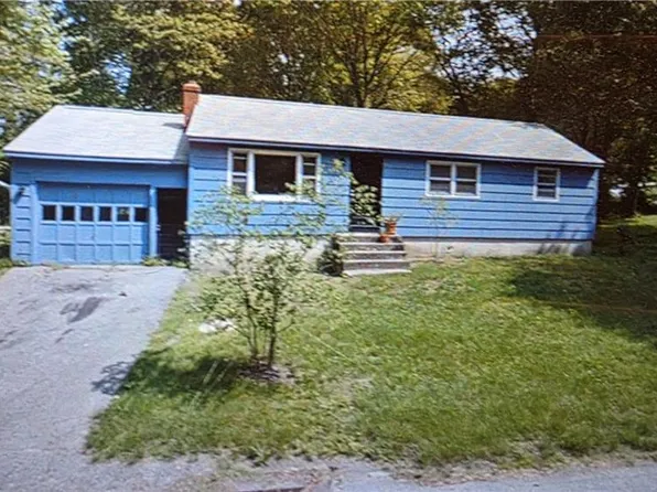 39 Juniper Drive Ext, Ashaway, RI 02804