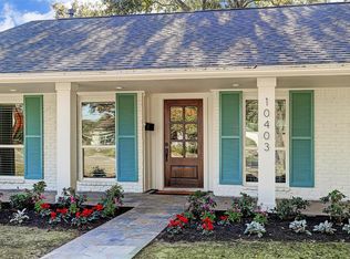 10403 Timberwood Dr, Houston, TX 77043