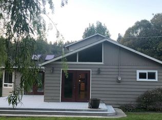 6400 Rohnerville Rd, Hydesville, CA 95547